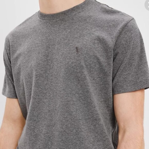 American Eagle Outfitters Other - MENS NWOT GRAY XL AMERICAN EAGLE TEE-SHIRT.​